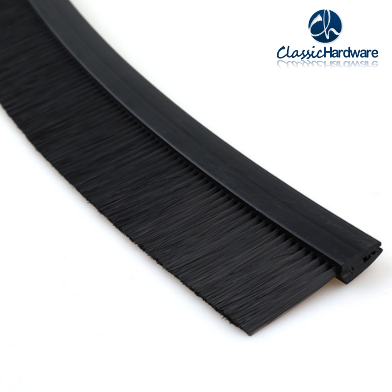 Rubber strip brush