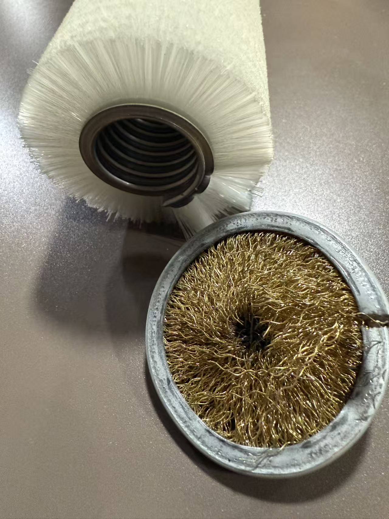 Industrial brushes